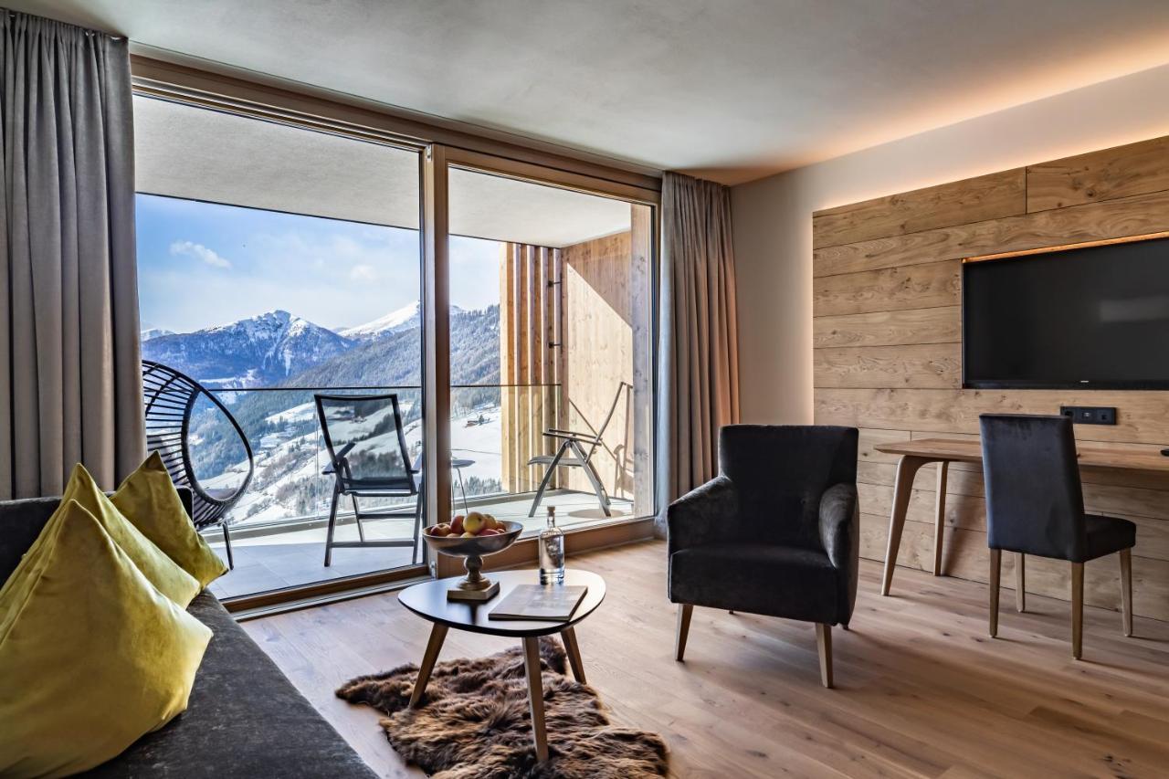 Boutique Hotel Kircher Sarentino Luaran gambar